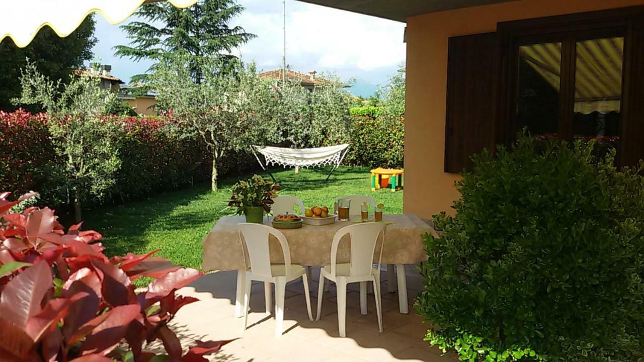 B&B Family House Franciacorta Corte Franca Exterior photo